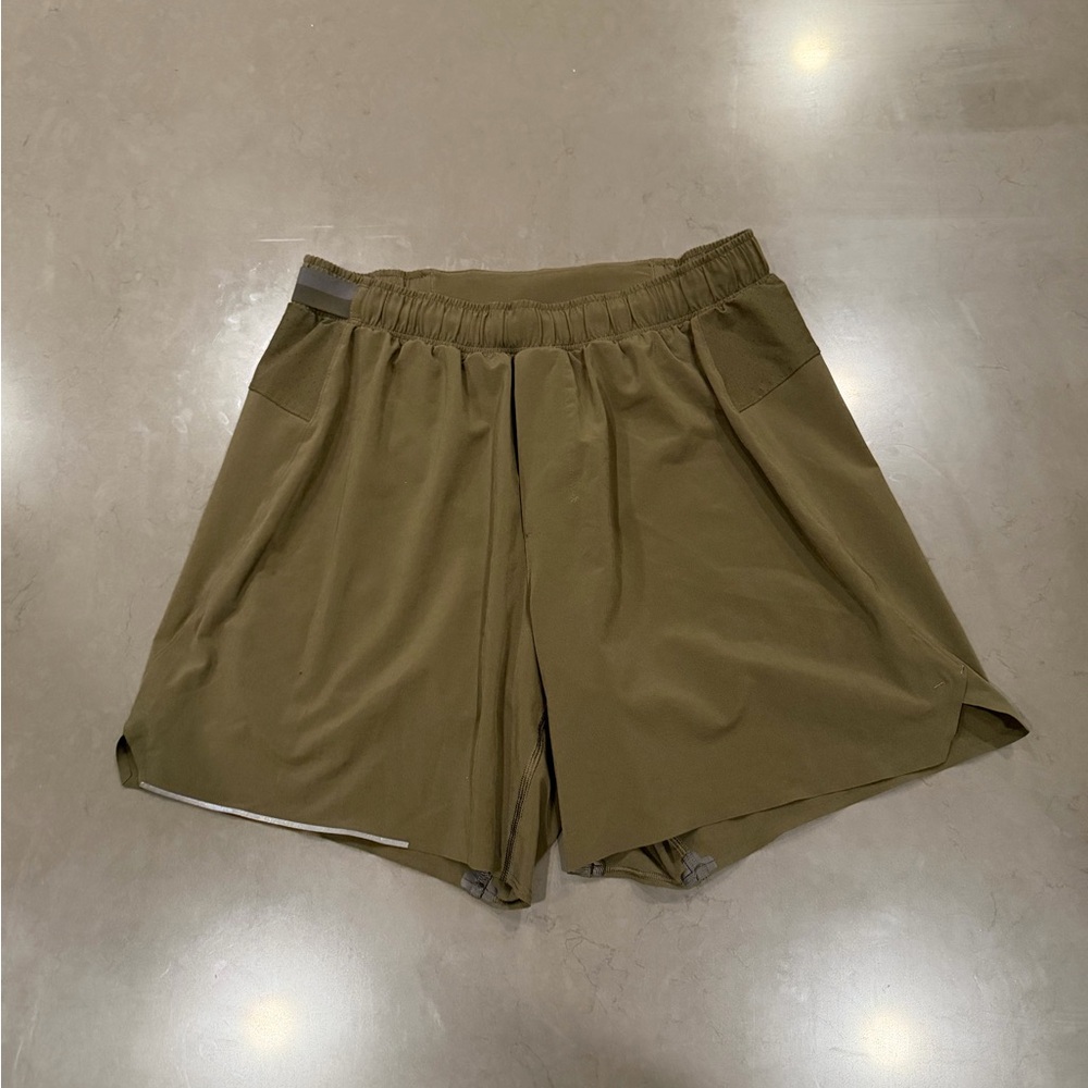 Lululemon Men's Surge 6” Olive